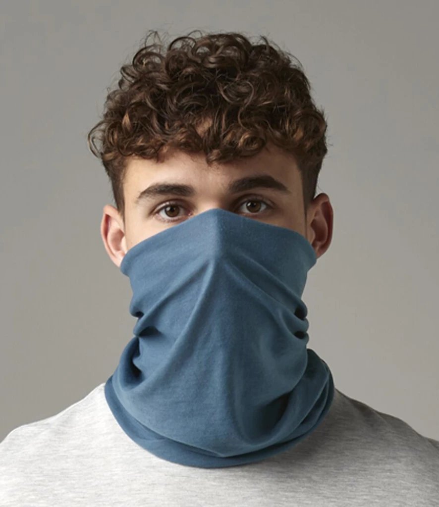 Model wearing an airforce blue Beechfield Morf Original snood over the face, front view